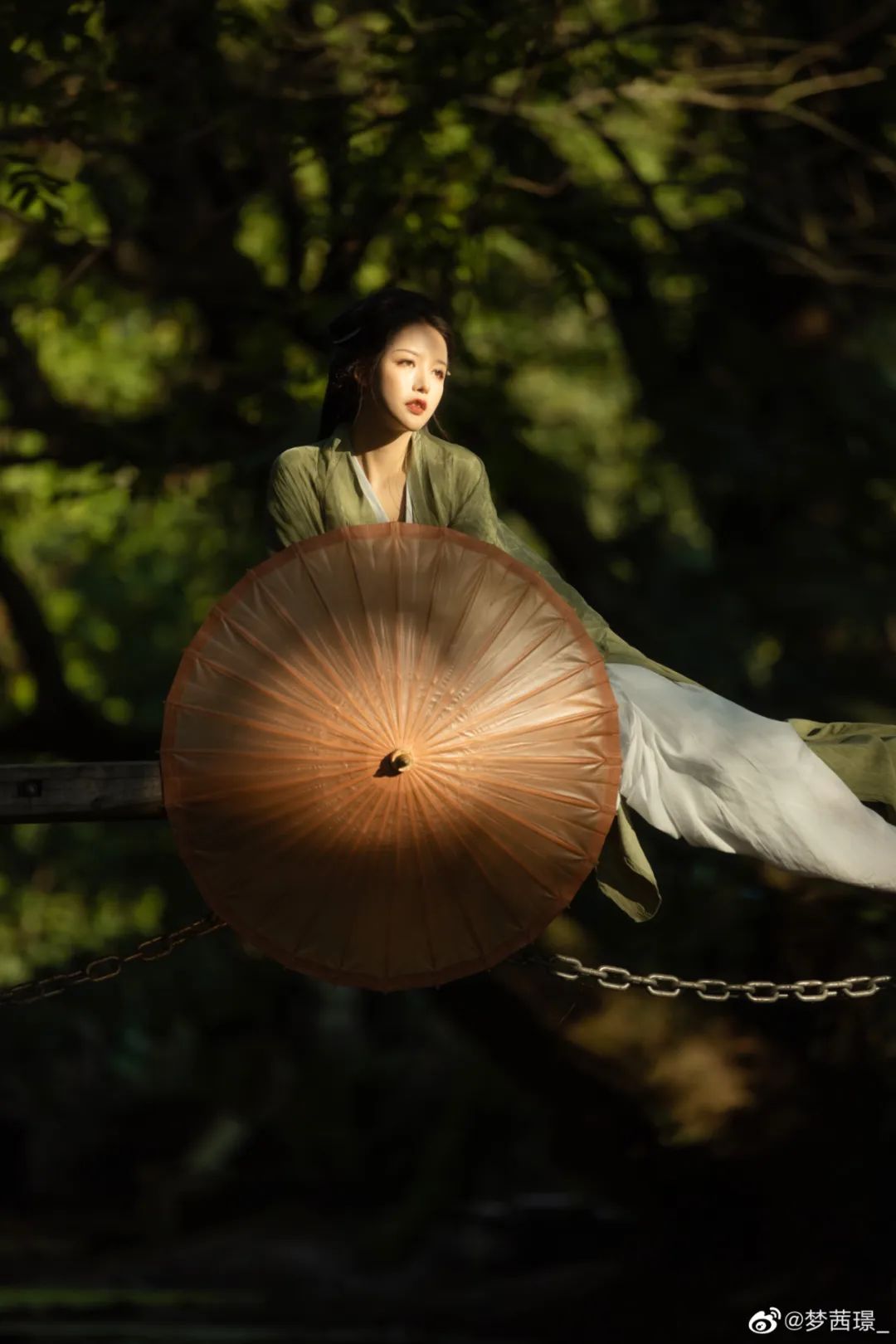 梦茜璟_ 汉服写真摄影 | 晚辞归，梦里不知身是客，一响贪欢_绅士次元