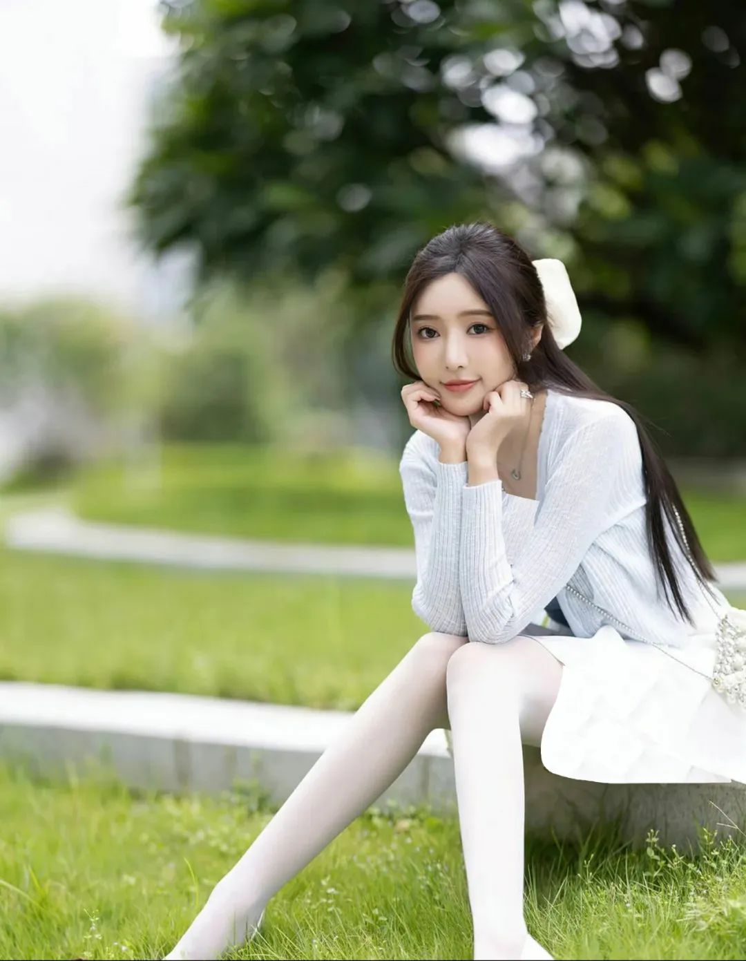 王馨瑶写真：踏青少女，王馨瑶yanni写真大全免费在线赏析_绅士次元
