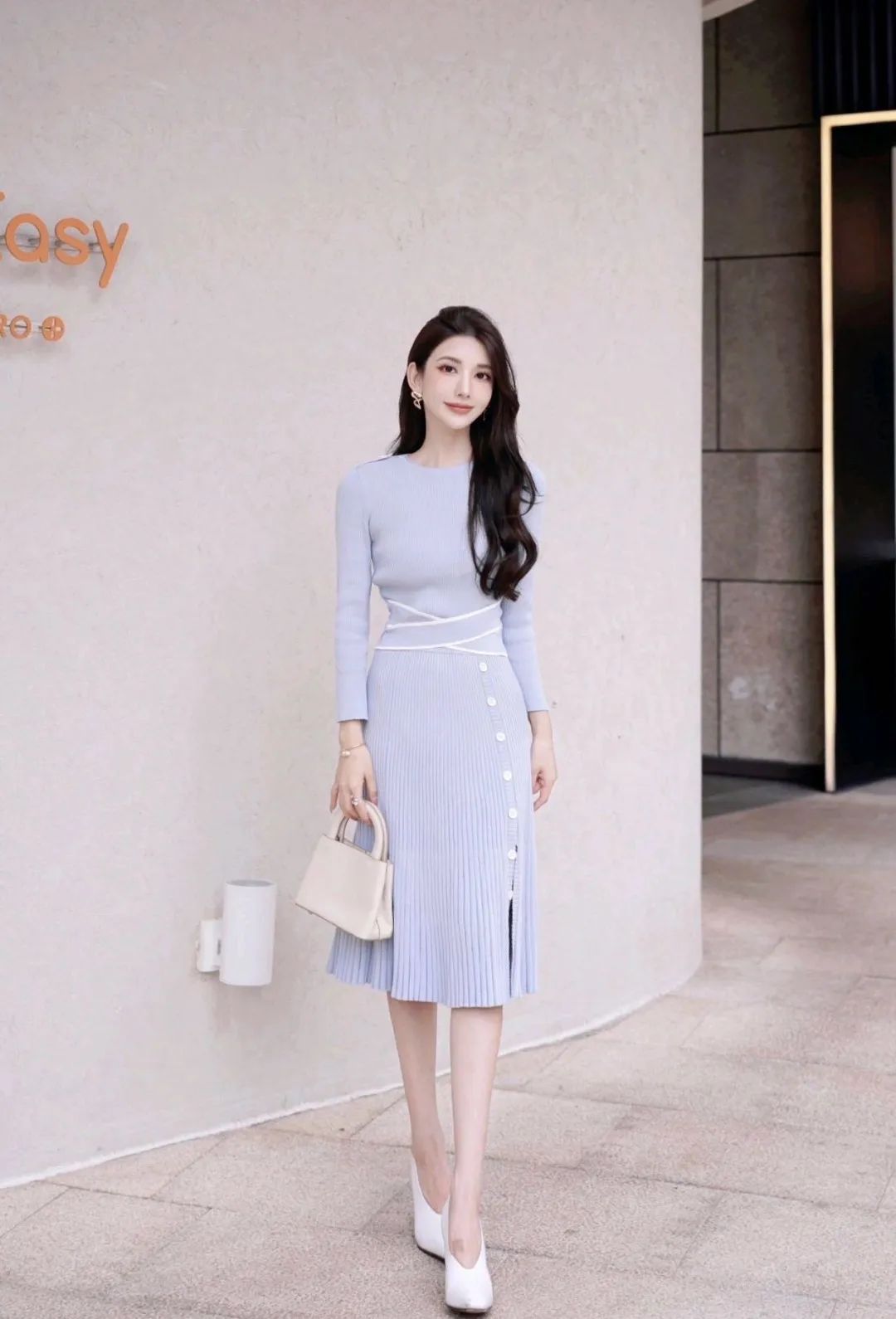 学会这8个技巧：轻松拍照苗条好身材_绅士次元
