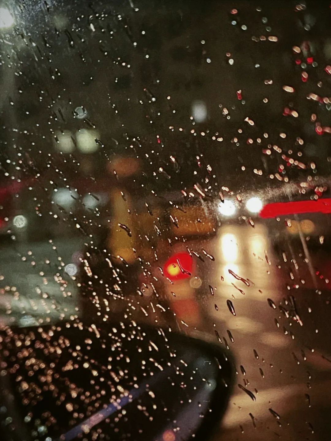 下雨天怎么拍才美？5个春雨的拍摄技巧！_绅士次元
