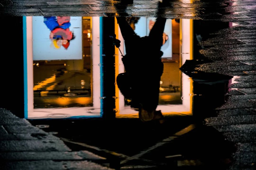 下雨天，5个拍摄技巧营造独特意境感！_绅士次元